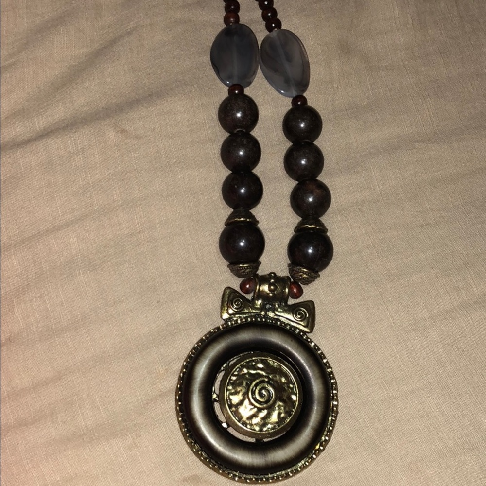 Necklace - Picture 4 of 4